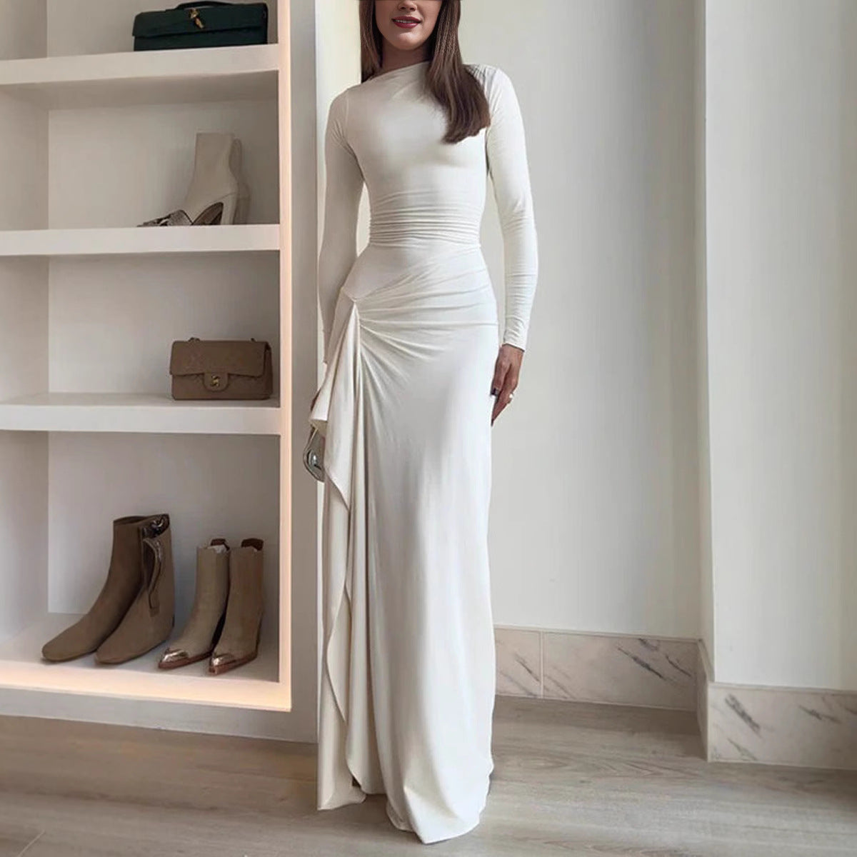 Robe Longue Asymétrique à Manches Longues
