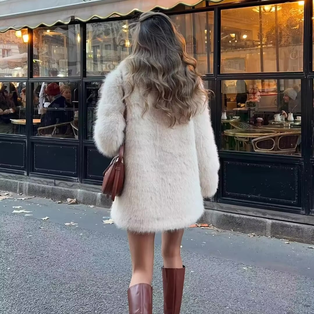 Soleia Élegance Manteau en Fourrure