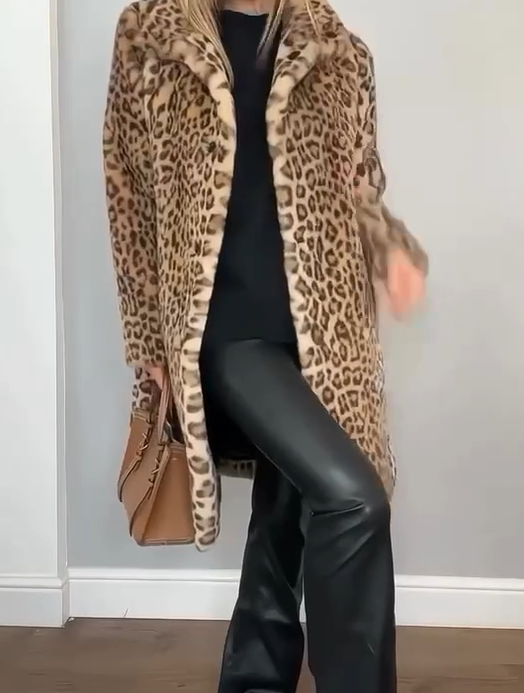 Léopard Savana : Manteau d’Hiver